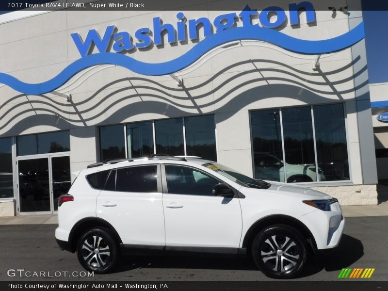 Super White / Black 2017 Toyota RAV4 LE AWD