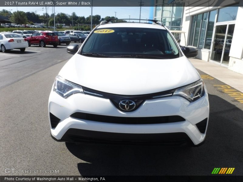 Super White / Black 2017 Toyota RAV4 LE AWD