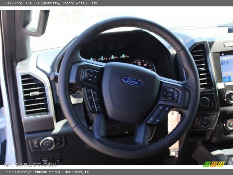 Oxford White / Black 2019 Ford F150 XLT SuperCrew