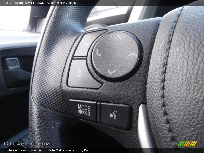 Super White / Black 2017 Toyota RAV4 LE AWD