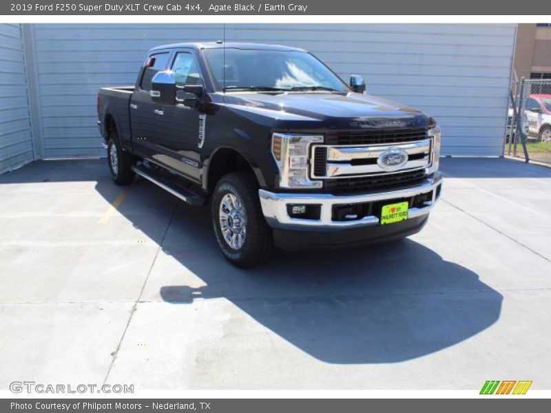 Agate Black / Earth Gray 2019 Ford F250 Super Duty XLT Crew Cab 4x4