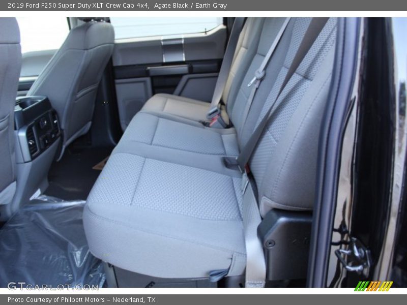 Agate Black / Earth Gray 2019 Ford F250 Super Duty XLT Crew Cab 4x4