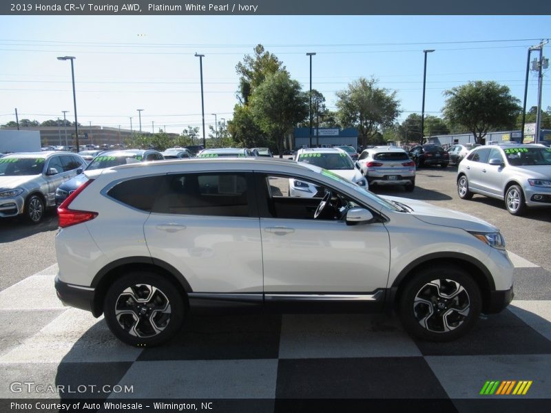 Platinum White Pearl / Ivory 2019 Honda CR-V Touring AWD