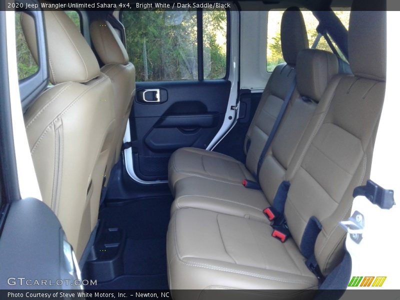 Bright White / Dark Saddle/Black 2020 Jeep Wrangler Unlimited Sahara 4x4