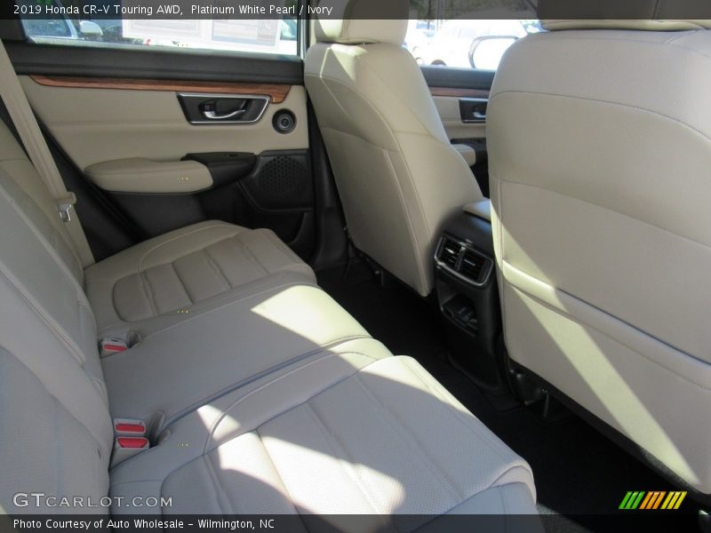 Platinum White Pearl / Ivory 2019 Honda CR-V Touring AWD