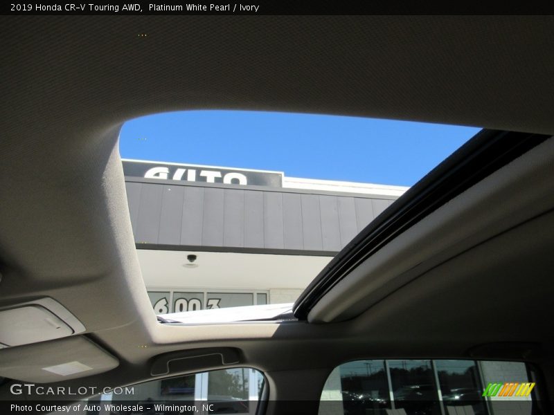Platinum White Pearl / Ivory 2019 Honda CR-V Touring AWD