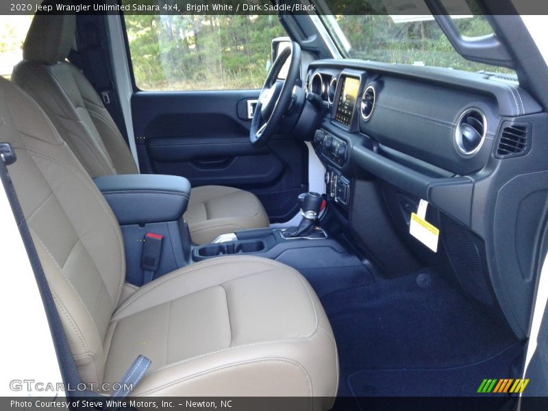 Bright White / Dark Saddle/Black 2020 Jeep Wrangler Unlimited Sahara 4x4
