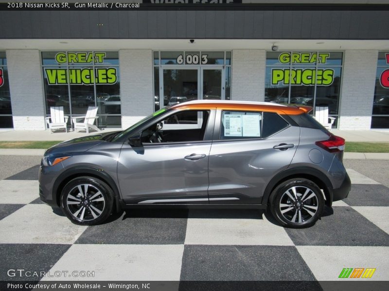 Gun Metallic / Charcoal 2018 Nissan Kicks SR