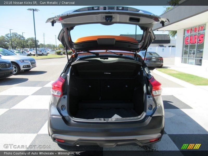 Gun Metallic / Charcoal 2018 Nissan Kicks SR