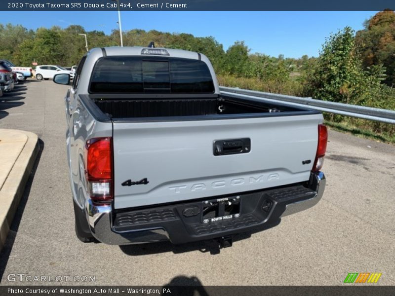 Cement / Cement 2020 Toyota Tacoma SR5 Double Cab 4x4