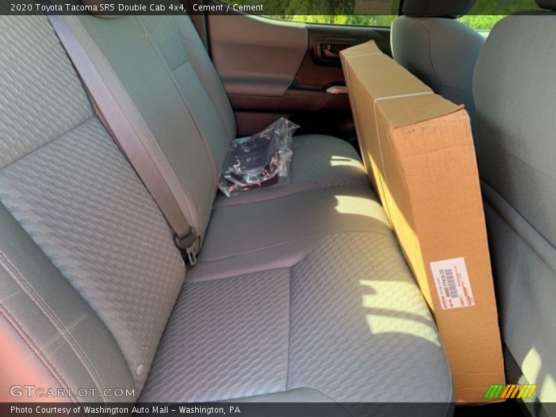 Cement / Cement 2020 Toyota Tacoma SR5 Double Cab 4x4