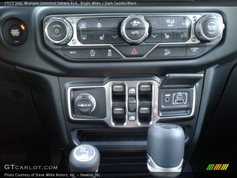 Bright White / Dark Saddle/Black 2020 Jeep Wrangler Unlimited Sahara 4x4