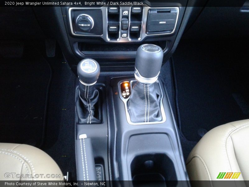 Bright White / Dark Saddle/Black 2020 Jeep Wrangler Unlimited Sahara 4x4