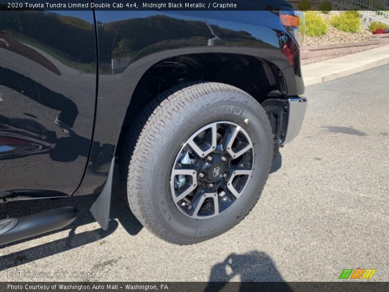Midnight Black Metallic / Graphite 2020 Toyota Tundra Limited Double Cab 4x4
