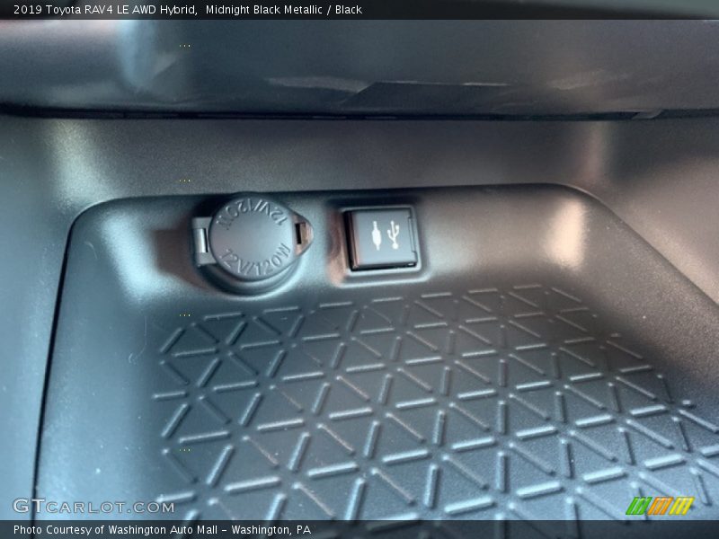 Midnight Black Metallic / Black 2019 Toyota RAV4 LE AWD Hybrid