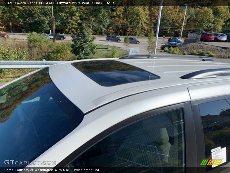 Blizzard White Pearl / Dark Bisque 2020 Toyota Sienna XLE AWD