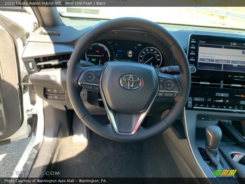 Wind Chill Pearl / Black 2020 Toyota Avalon Hybrid XSE