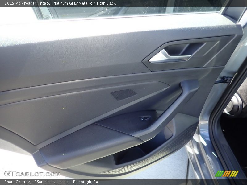 Platinum Gray Metallic / Titan Black 2019 Volkswagen Jetta S