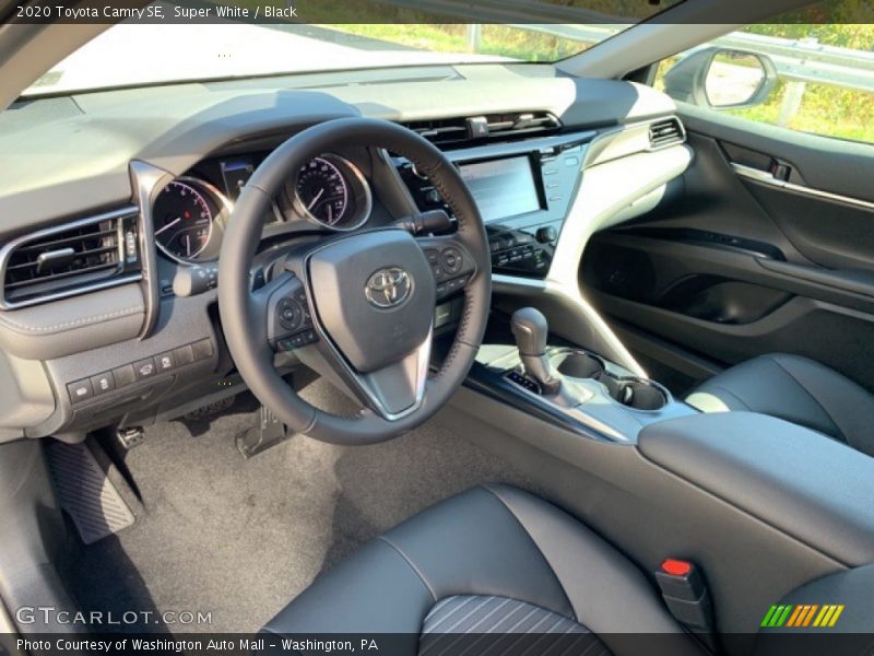 Super White / Black 2020 Toyota Camry SE