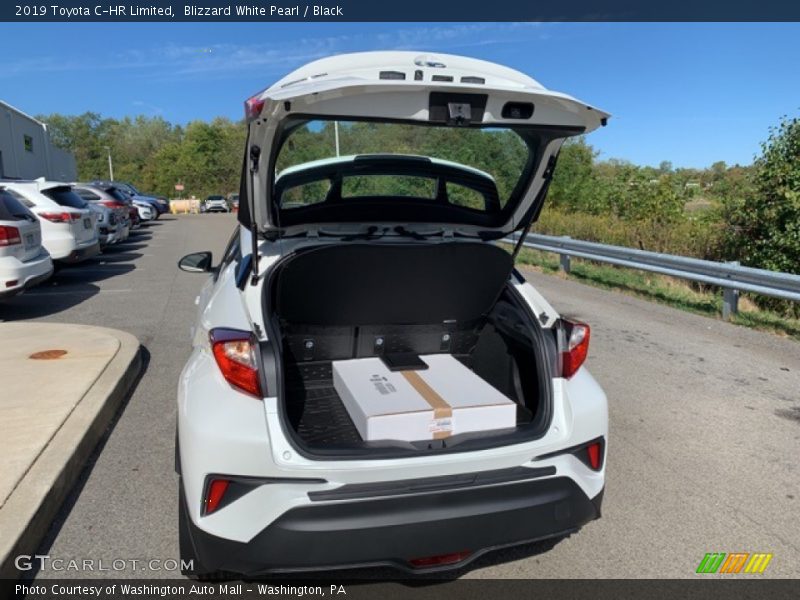 Blizzard White Pearl / Black 2019 Toyota C-HR Limited