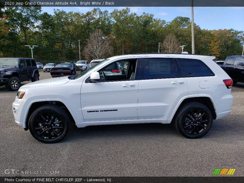 Bright White / Black 2020 Jeep Grand Cherokee Altitude 4x4