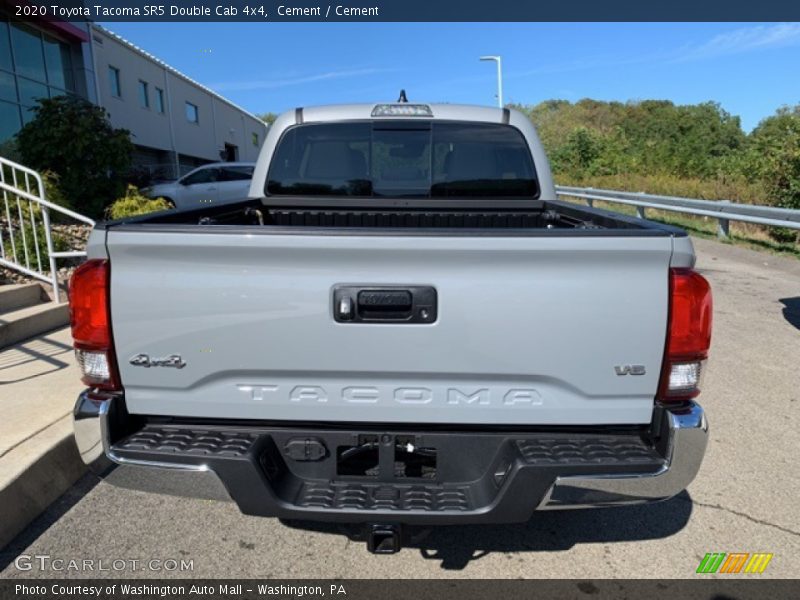 Cement / Cement 2020 Toyota Tacoma SR5 Double Cab 4x4