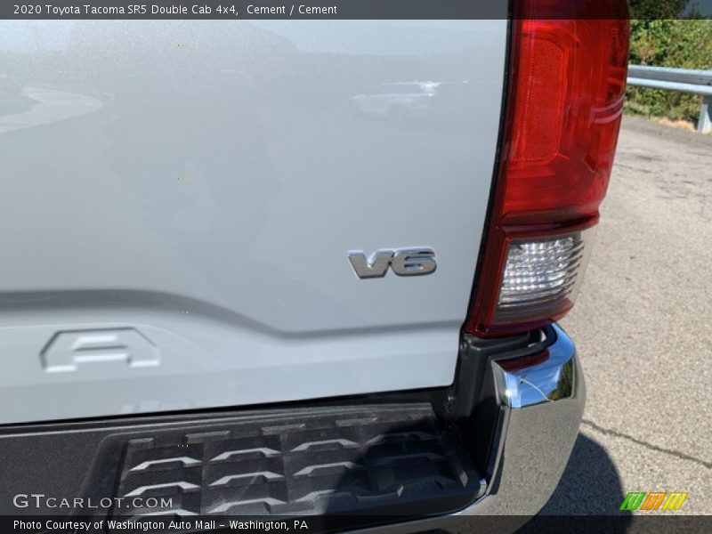 Cement / Cement 2020 Toyota Tacoma SR5 Double Cab 4x4