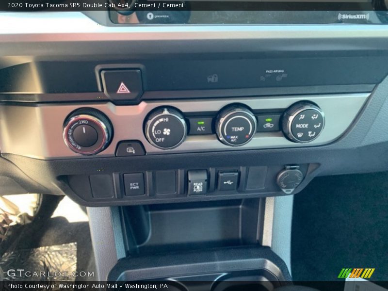 Cement / Cement 2020 Toyota Tacoma SR5 Double Cab 4x4