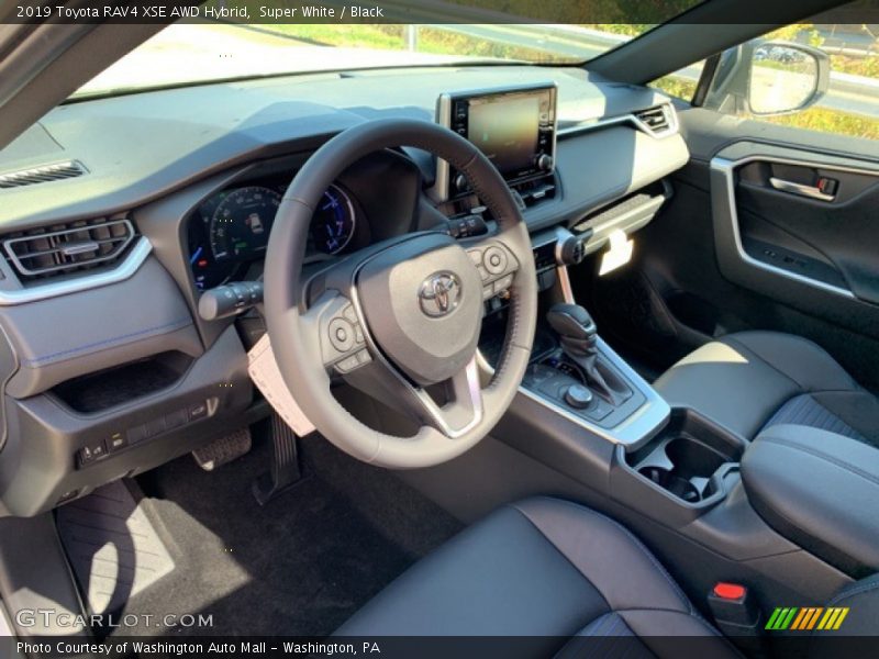 Super White / Black 2019 Toyota RAV4 XSE AWD Hybrid