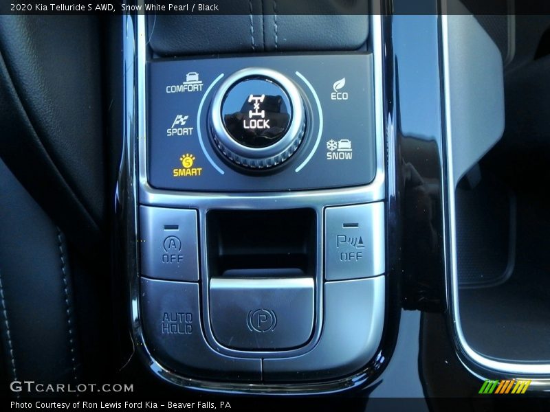 Snow White Pearl / Black 2020 Kia Telluride S AWD