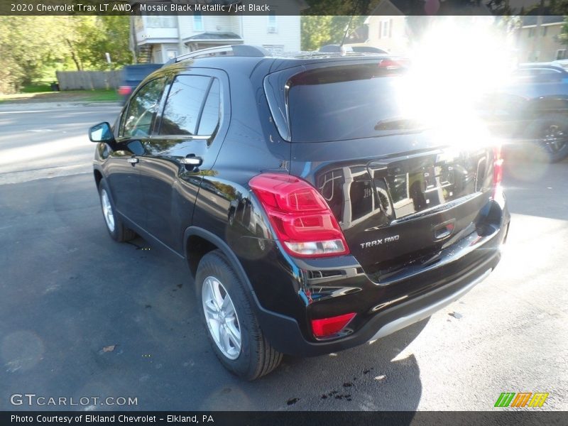 Mosaic Black Metallic / Jet Black 2020 Chevrolet Trax LT AWD