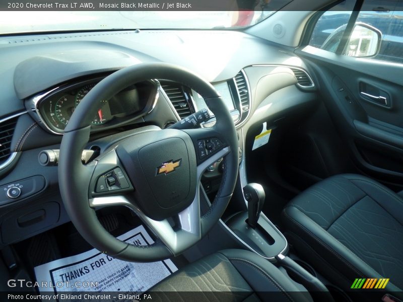 Mosaic Black Metallic / Jet Black 2020 Chevrolet Trax LT AWD