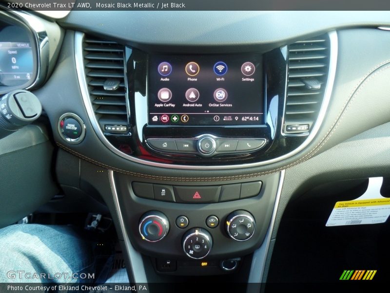 Mosaic Black Metallic / Jet Black 2020 Chevrolet Trax LT AWD