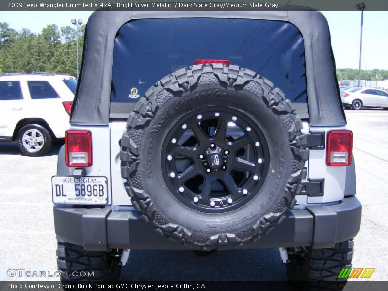 Bright Silver Metallic / Dark Slate Gray/Medium Slate Gray 2009 Jeep Wrangler Unlimited X 4x4