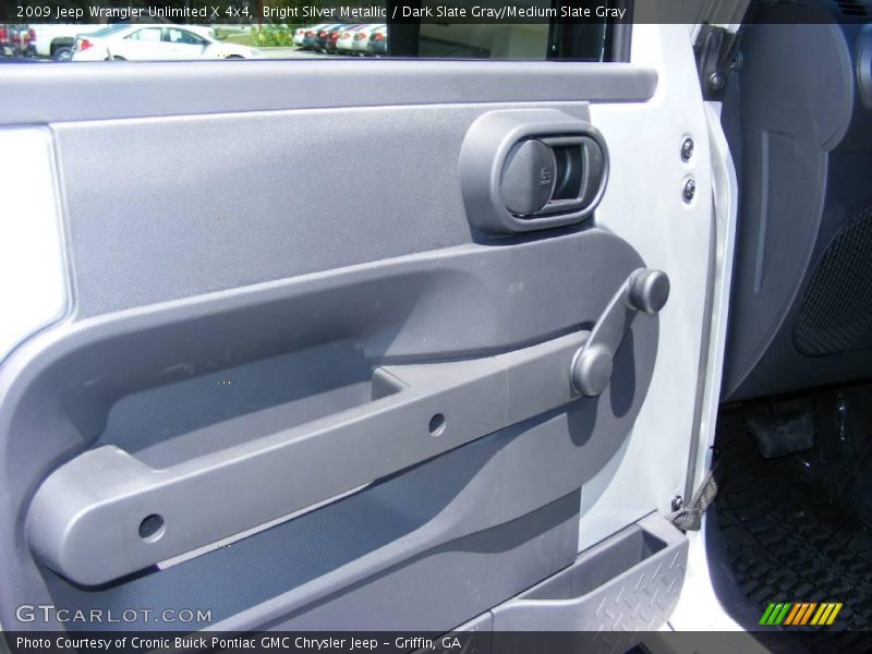 Bright Silver Metallic / Dark Slate Gray/Medium Slate Gray 2009 Jeep Wrangler Unlimited X 4x4