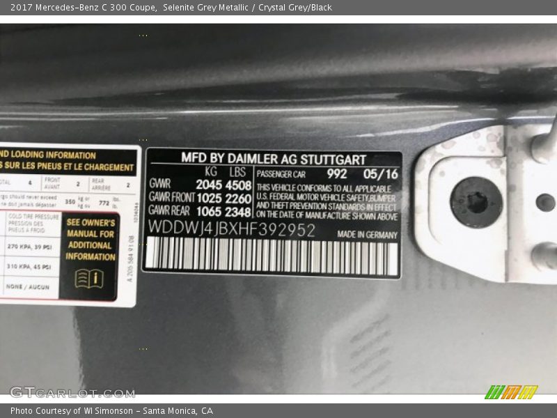 Selenite Grey Metallic / Crystal Grey/Black 2017 Mercedes-Benz C 300 Coupe