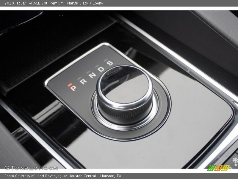 Narvik Black / Ebony 2020 Jaguar F-PACE 30t Premium