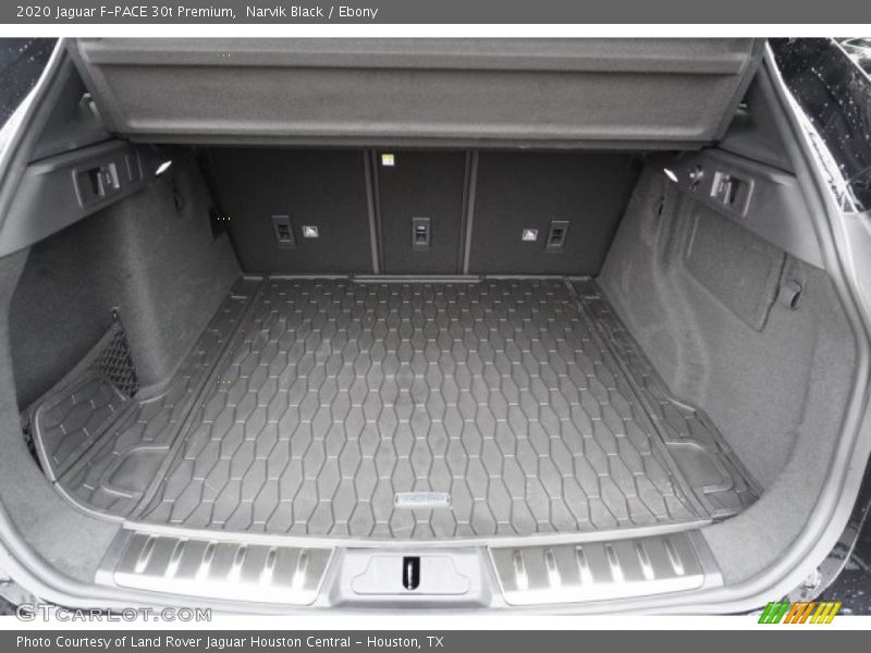 Narvik Black / Ebony 2020 Jaguar F-PACE 30t Premium