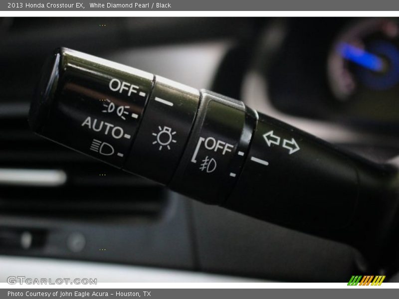 White Diamond Pearl / Black 2013 Honda Crosstour EX