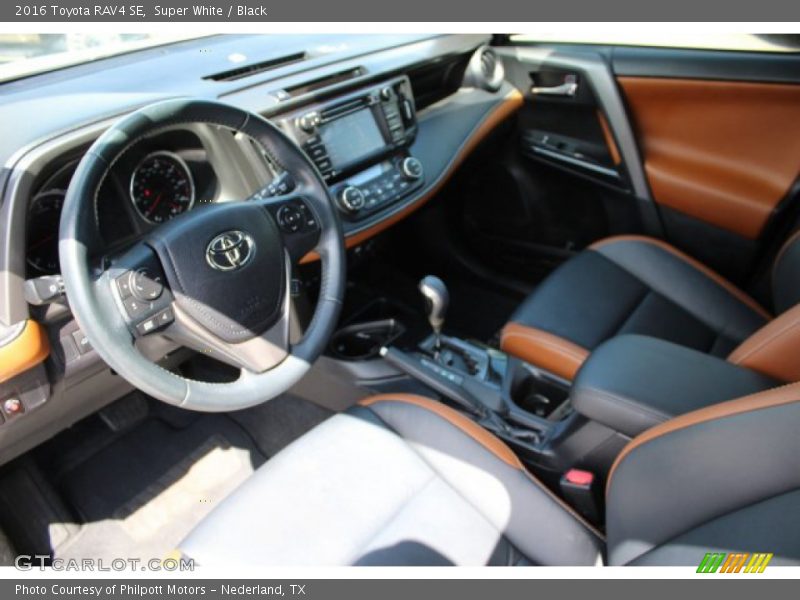 Super White / Black 2016 Toyota RAV4 SE