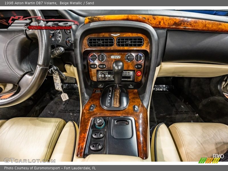 Beige Metallic / Sand 1998 Aston Martin DB7 Volante
