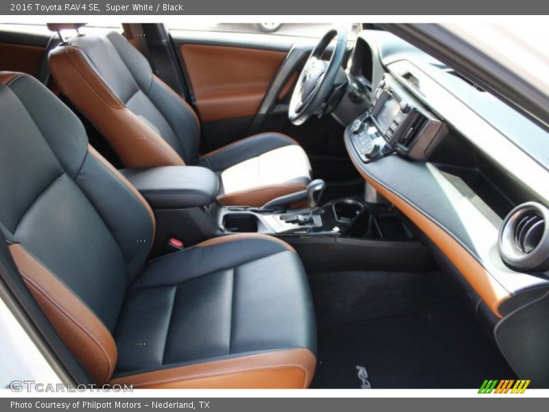 Super White / Black 2016 Toyota RAV4 SE