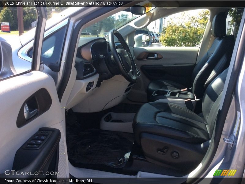 Billet Silver Metallic / Black/Alloy 2019 Chrysler Pacifica Touring L