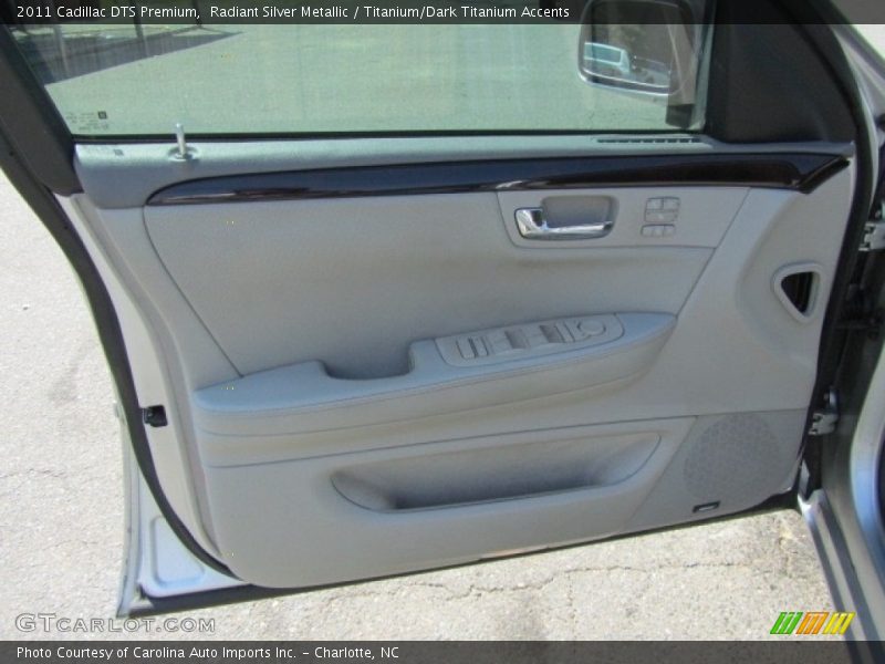 Radiant Silver Metallic / Titanium/Dark Titanium Accents 2011 Cadillac DTS Premium