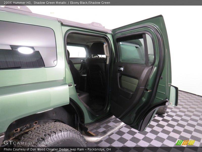 Shadow Green Metallic / Ebony Black/Shadow Green 2006 Hummer H3