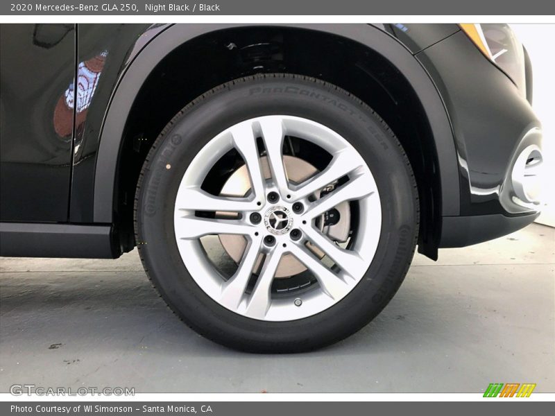 Night Black / Black 2020 Mercedes-Benz GLA 250