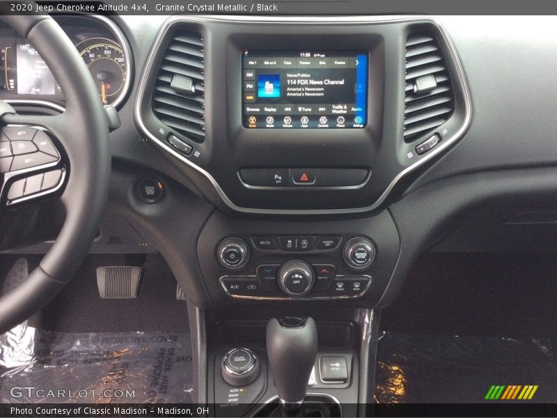 Granite Crystal Metallic / Black 2020 Jeep Cherokee Altitude 4x4