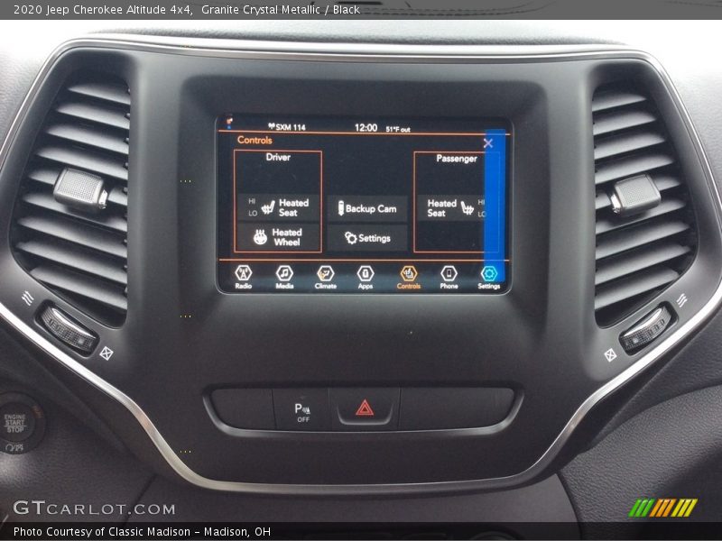 Granite Crystal Metallic / Black 2020 Jeep Cherokee Altitude 4x4
