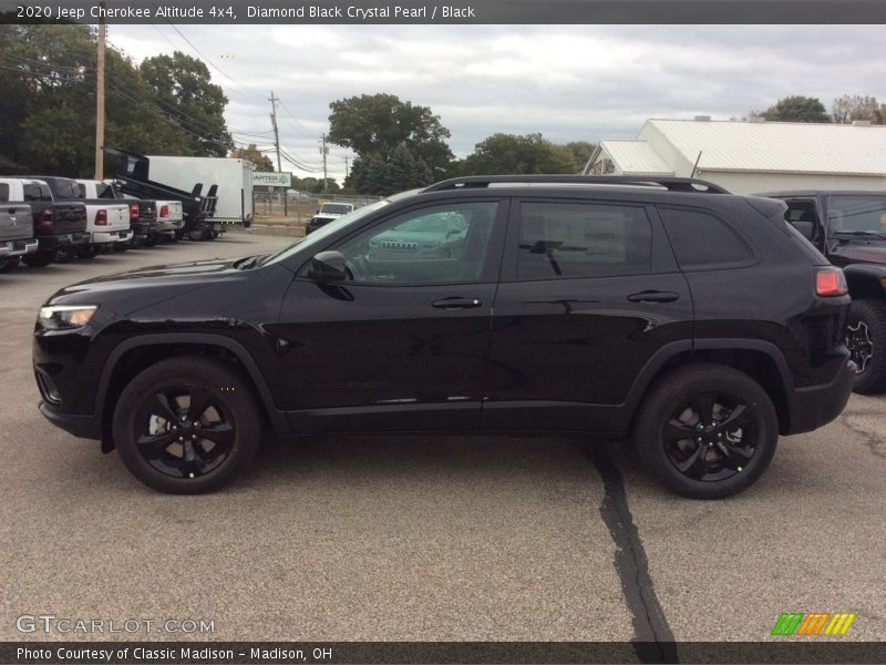 Diamond Black Crystal Pearl / Black 2020 Jeep Cherokee Altitude 4x4