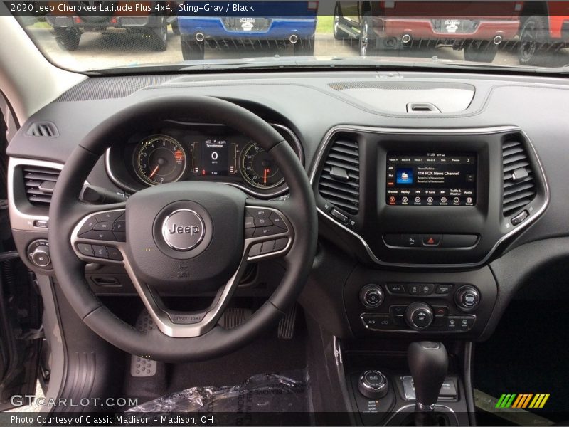 Sting-Gray / Black 2020 Jeep Cherokee Latitude Plus 4x4